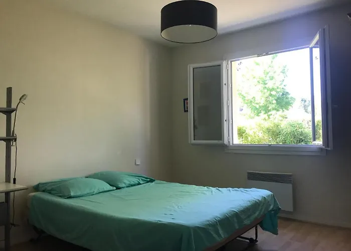 Beau T2 Meuble Recent
